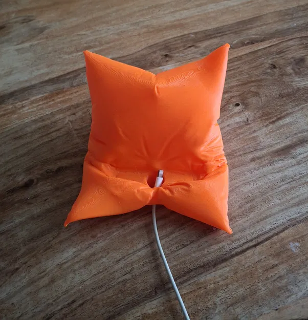 Kệ điện thoại: Gối đỡ điện thoại (Pillow Phone stand) - Image 5