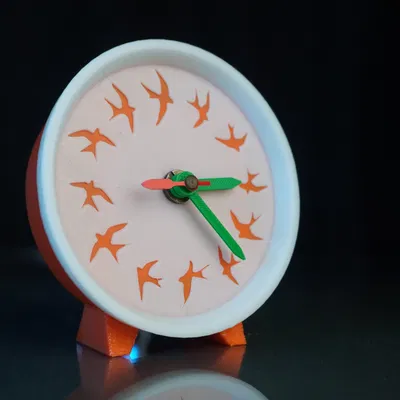 Đồng hồ để bàn tùy biến (Customizable Desk Clock)