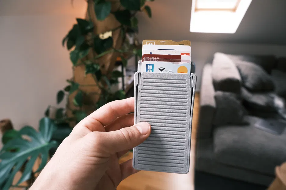 SlideWallet V1 - Ví thẻ cơ chế trượt bật thẻ (snap-fit, 3 phần) - Image 6