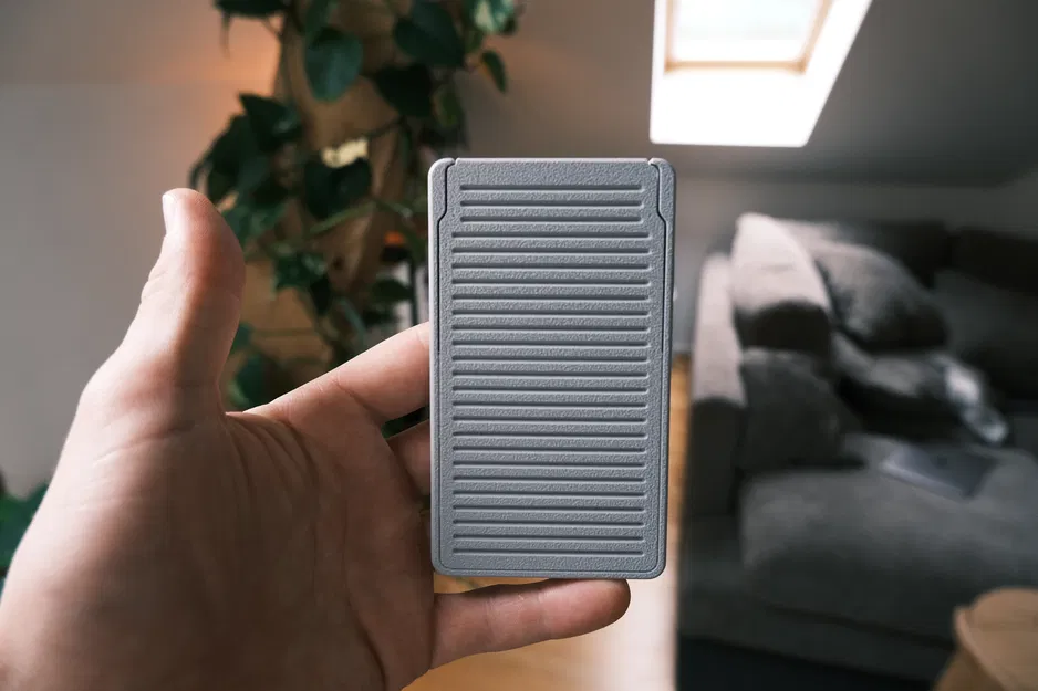 SlideWallet V1 - Ví thẻ cơ chế trượt bật thẻ (snap-fit, 3 phần) - Image 7