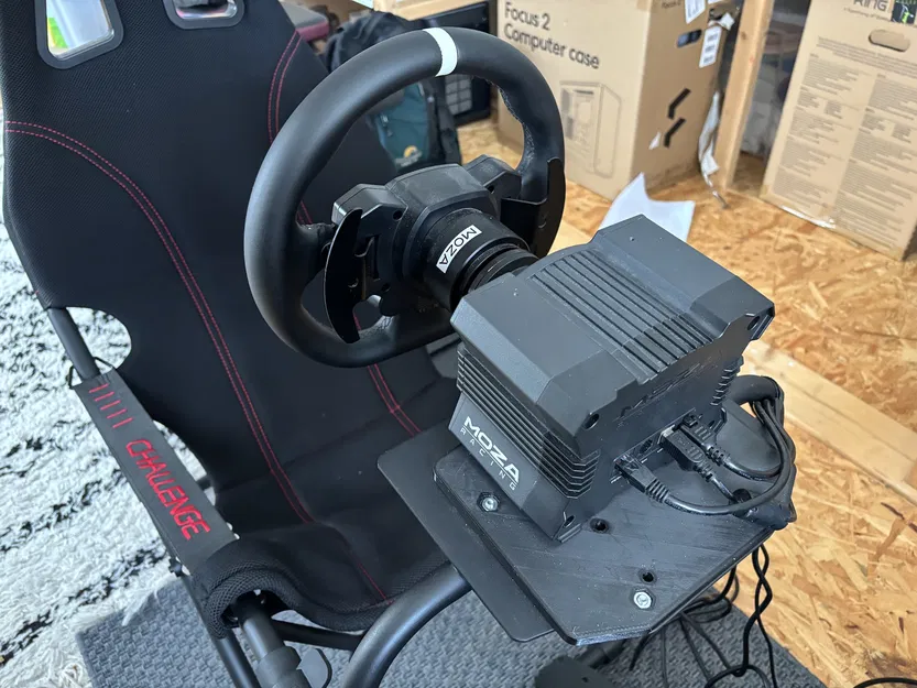 Đế Chuyển Đổi Tay Lái Moza R5 Cho Ghế Playseat Challenge - Image 1