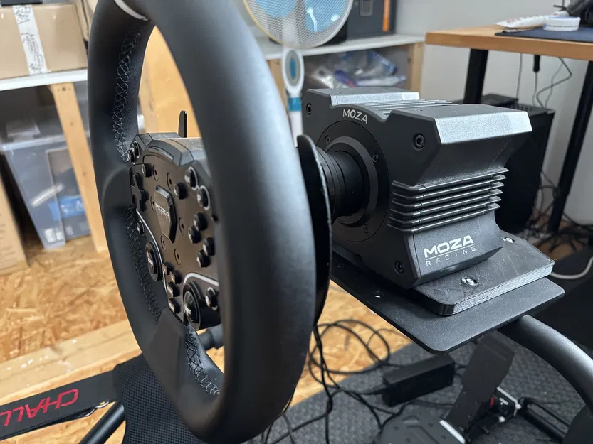 Đế Chuyển Đổi Tay Lái Moza R5 Cho Ghế Playseat Challenge - Image 2