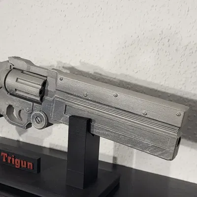 Revolver Khoa Học Viễn Tưởng (Trigun)