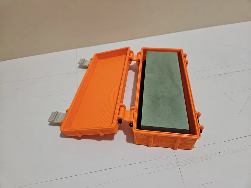 Hộp Rugged bản lề chắc hơn (vẫn Parametric) + hộp đá mài UPDATED - Image 1