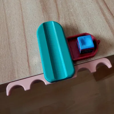 Giá đỡ cơ gấp gọn kèm khay đựng phấn nam châm (Foldable CueHolder)