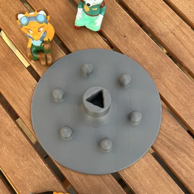 Giá đỡ bút và figure Edurino