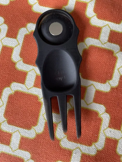 Golf - Dụng cụ sửa divot + chỗ giữ ball marker (khe nam châm lộ) - Image 1