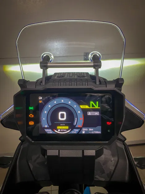 Chụp che nắng đồng hồ CFmoto 450MT (IBEX) – Sunshade cho speedometer - Image 3