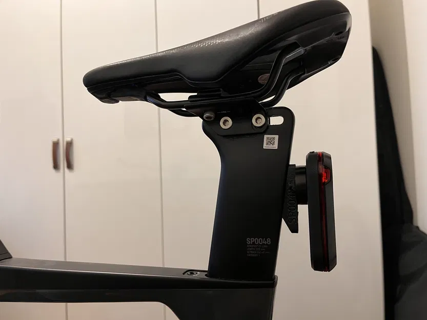 Canyon Speedmax Seatpost SP0048 - Garmin Mount (vd cho đèn Varia) - Image 1