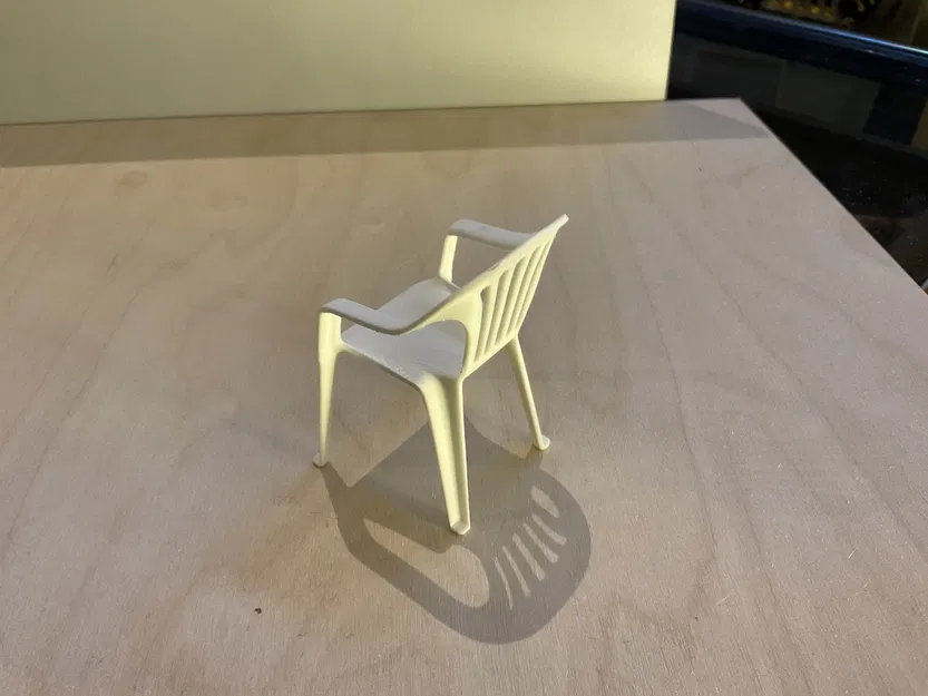 Ghế sân vườn màu trắng (White lawn chair) - Image 2