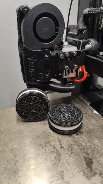 Bản sao bánh Oreo (Oreo Cookie Replica) - Image 2