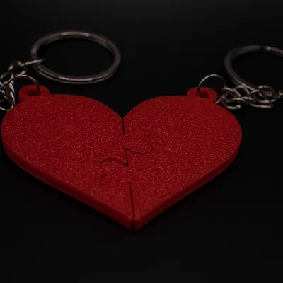 Móc Khóa Trái Tim Ghép Đôi Valentine - Quà Tặng Tình Yêu Ý Nghĩa