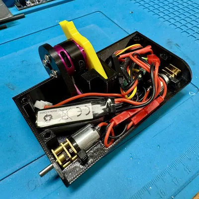 Battlebot Vertical Spinner - Antweight (150 g)