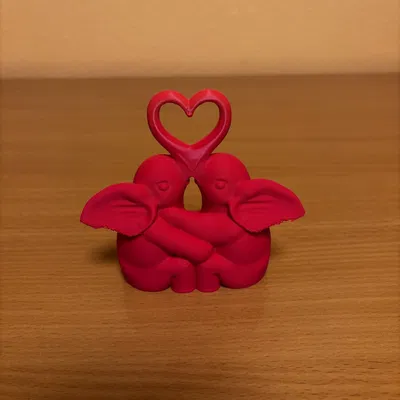 Mô Hình Cặp Voi Hôn Nhau - Quà Tặng Valentine Ý Nghĩa