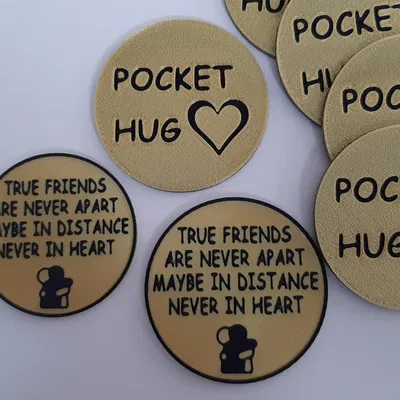 VALENTINE – Quà Valentine Pocket Hug cho Bạn Bè