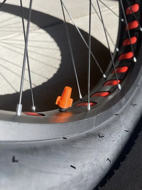 Nắp Chụp Van Schrader Xe Đạp Hình Tai Bịt Dây Vui Nhộn - Image 1