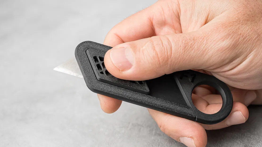 Utility Knife - F1 Gen.2 (Dao rọc giấy nhẹ, an toàn lưỡi nâng cao) - Image 2