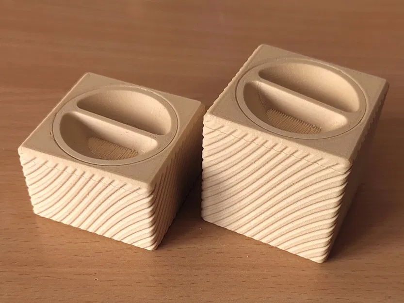 Hộp vuông (Square Box) trang trí với nắp vặn PIP - Image 2