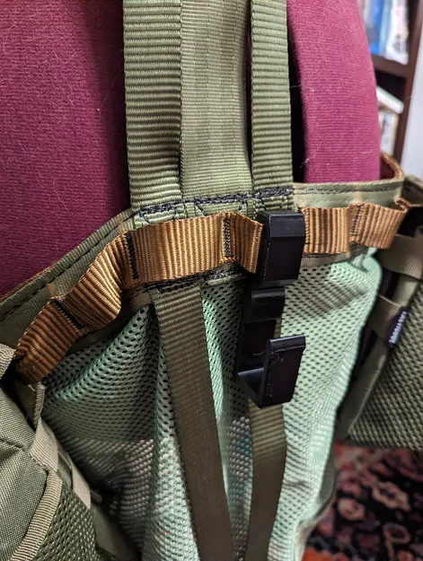 Móc Treo Bệ Săn Thú Kiểu Yên Ngựa Tiện Lợi Cho Thợ Săn - Image 3