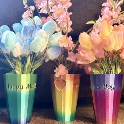 Bình hoa Ngày của Mẹ (Mother's Day vase)