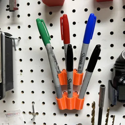 Giá treo pegboard cho bút Sharpie