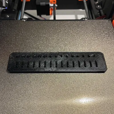 Con Dấu Thước Co Rút Cho Gốm (Shrinkage Ruler Stamp for Ceramics)