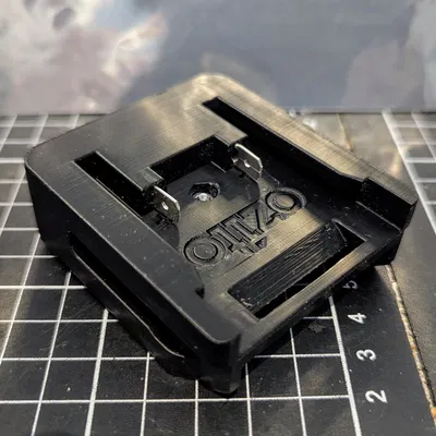 Adapter pin Ozito sang dụng cụ Makita (Ozito Battery to Makita Tools adaptor)