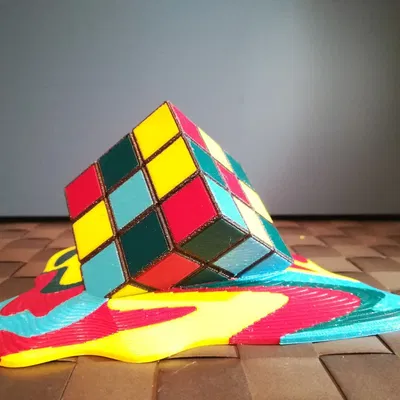 Khối Rubik Tan Chảy (đa vật liệu)
