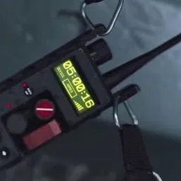 Mô Hình 3D Thiết Bị Kích Nổ Từ Xa Fallout