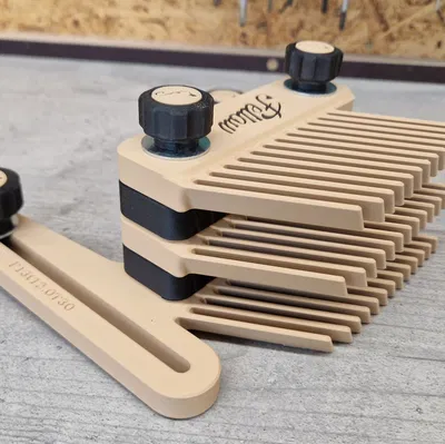 FeatherBoard có độ nghiêng cho Bosch GTS 10 XC