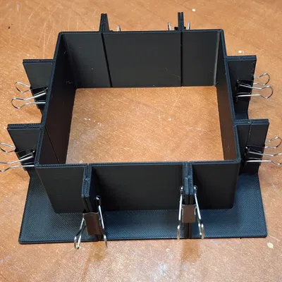 Khung Vỏ Khuôn Điều Chỉnh (Adjustable Mold Housing)