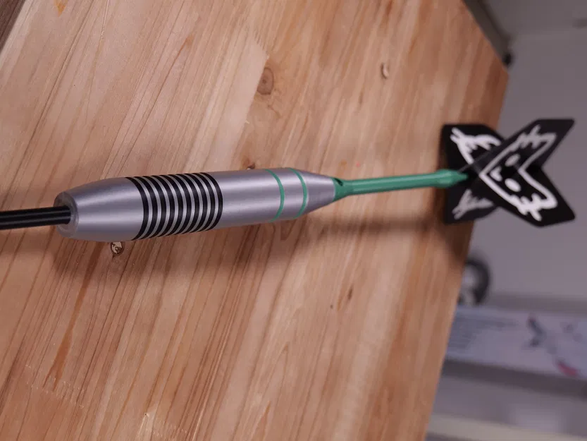 Mô Hình Phi Tiêu Khổng Lồ "Giant Dart" In 3D Độc Đáo - Image 1