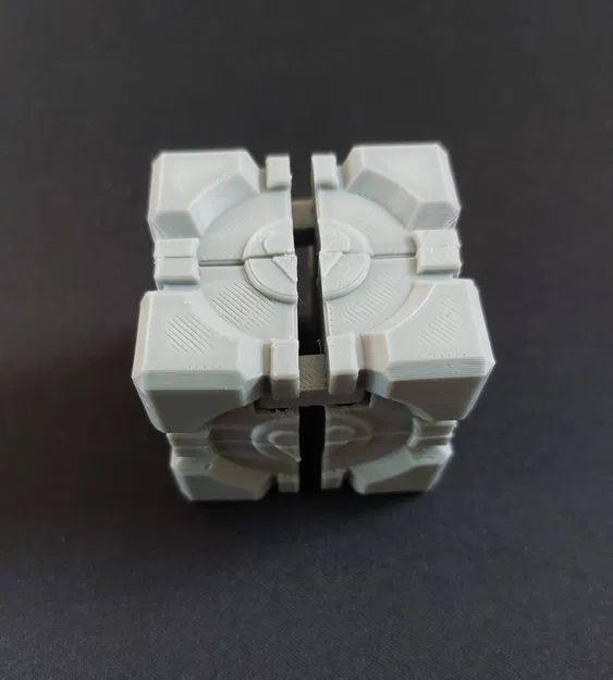 Infinity Companion Cube - Image 2