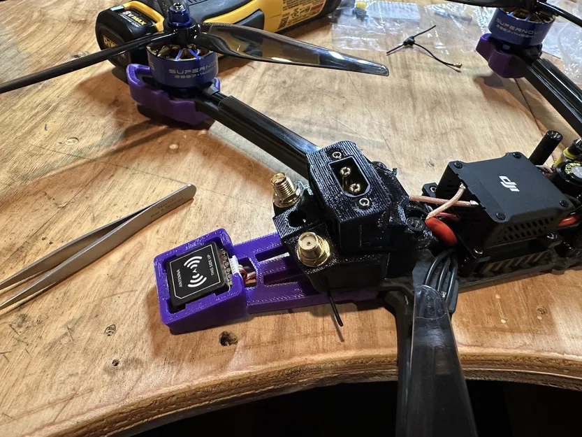 Ngàm GPS GepRC M10 cho AOS 7 và GepRC Moz7 - Image 1