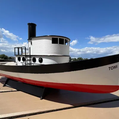 Mẫu thuyền RC (RC Boat model)