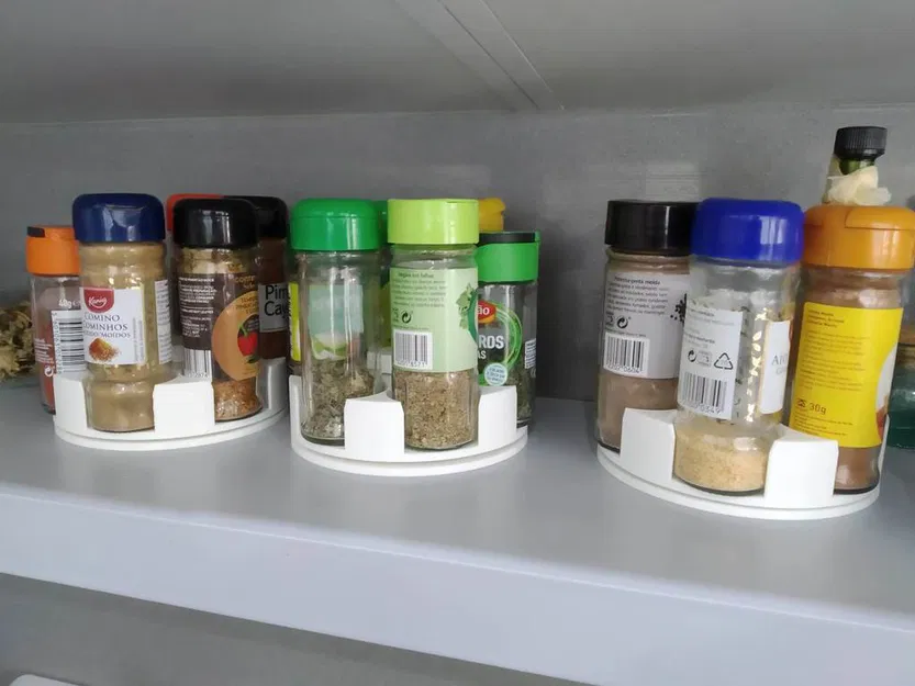 Spice Carousel – Kệ đựng gia vị xoay - Image 1