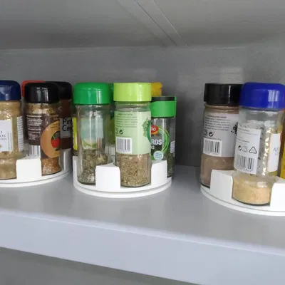 Spice Carousel – Kệ đựng gia vị xoay