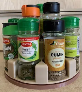 Bigger Spice Carousel (Carousel gia vị bản lớn) - Image 1