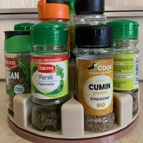 Bigger Spice Carousel (Carousel gia vị bản lớn)