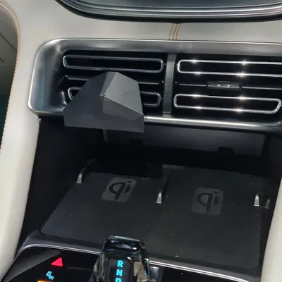 Bộ làm mát sạc không dây điện thoại cho BYD Sealion & Seal