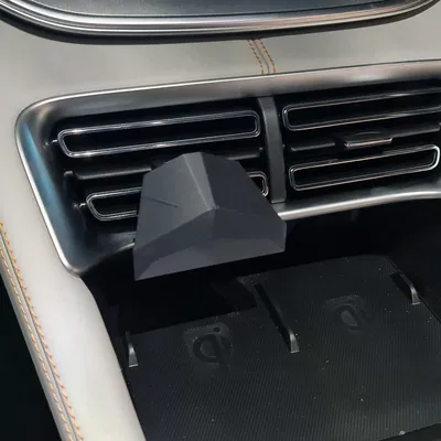 Bộ làm mát sạc không dây điện thoại cho BYD Sealion & Seal