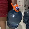 Tay xách/nâng bình nước Water Bottle Handle Carrier Lifter - Thumbnail 1