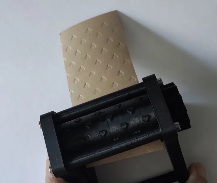 Dụng cụ dập nổi business card/giấy: Tim, Bướm, Môi, Kim cương… - Image 14