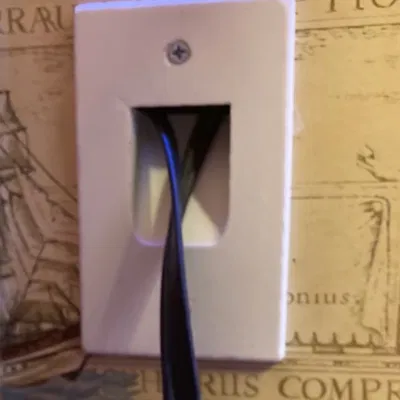 Tấm ốp tường luồn dây điện áp thấp (Single Gang)