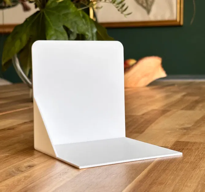 Kê Sách Tối Giản – Điểm Nhấn Thanh Lịch Cho Không Gian - Image 1