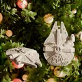 Mô Hình Millennium Falcon Trang Trí Cây Thông Noel Star Wars - Thumbnail 2