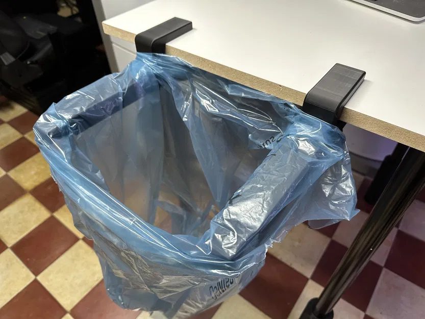 Bagbuddy - Kẹp Giữ Túi “Tối Thượng” Cho Bàn/ Kệ - Image 1