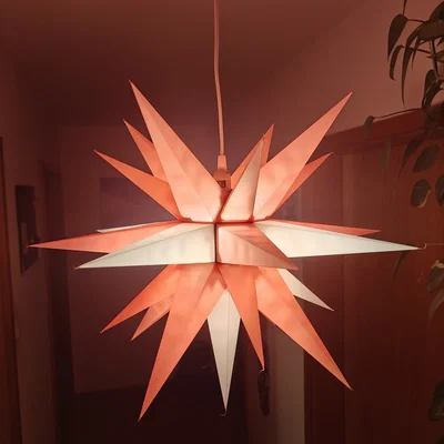 Ngôi sao Giáng Sinh kiểu Herrnhuter