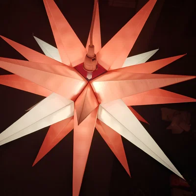 Ngôi sao Giáng Sinh kiểu Herrnhuter