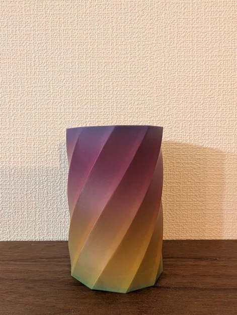 Ống Cắm Bút Xoắn (Twisted Pen Holder) - Image 2